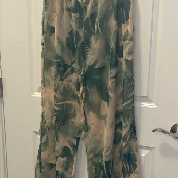 Top shop lead print sheer cover up pants. Size 12 - Picture 3 of 6